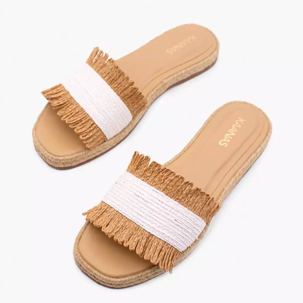 Kaanas Jaya two-tone size 7 sandals